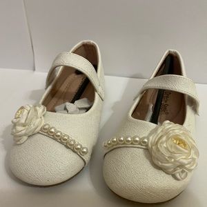 Toddler girl white shoes
